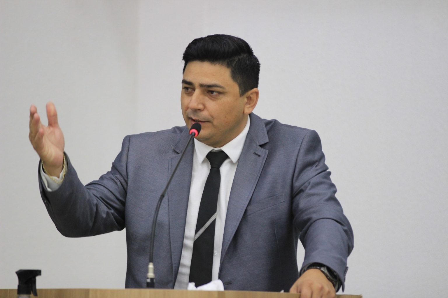 Vereador e 1° secretário Célio Garcia é o novo lider de Dorner na câmara