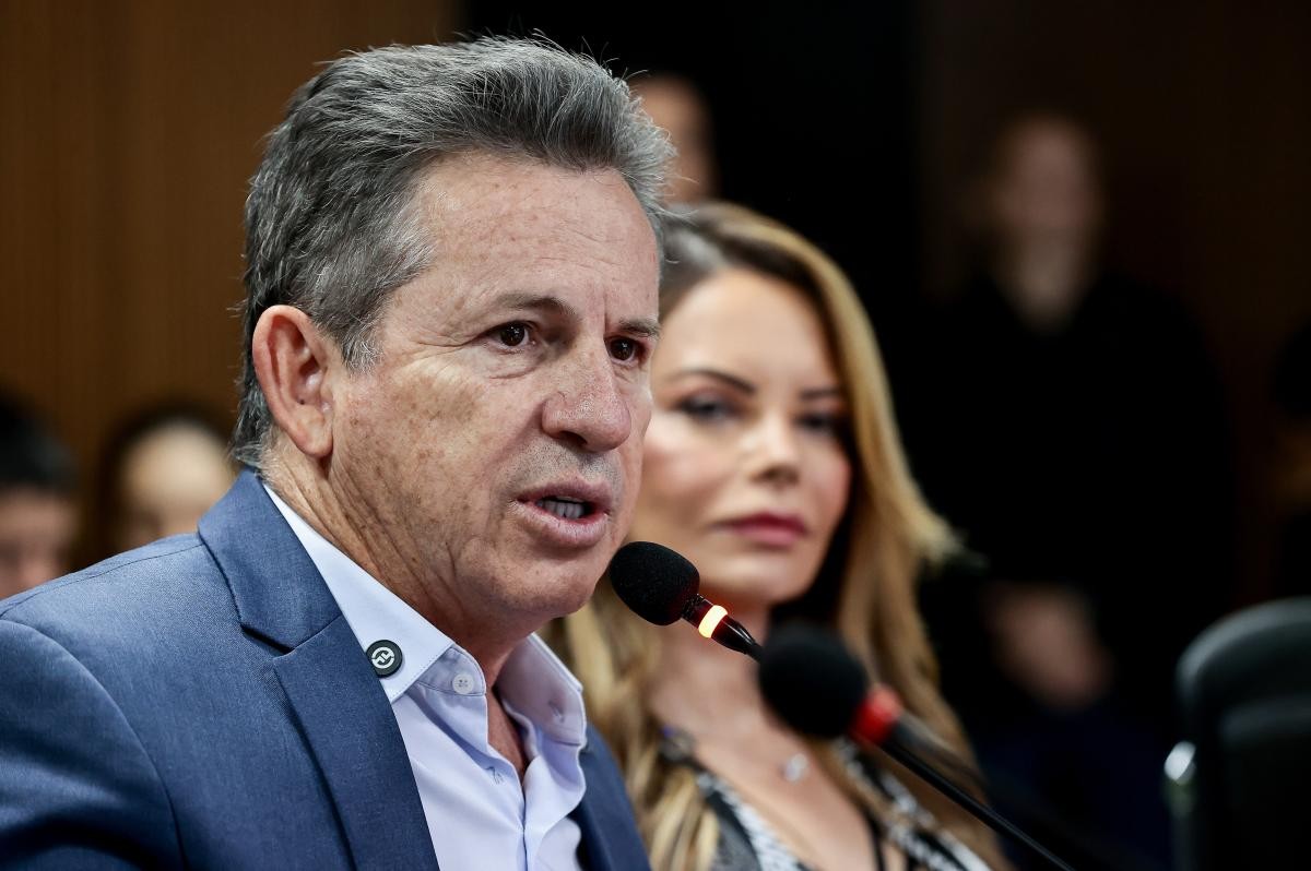 Mendes rebate acusação e nega 'perseguir' ex-secretário