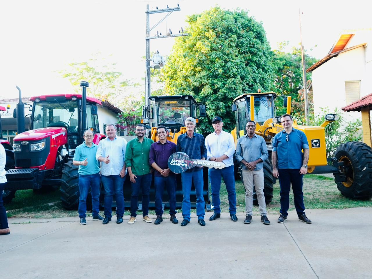 Alta Floresta é contemplada com maquinário do Programa Promac, viabilizado por emenda do senador Jayme Campos