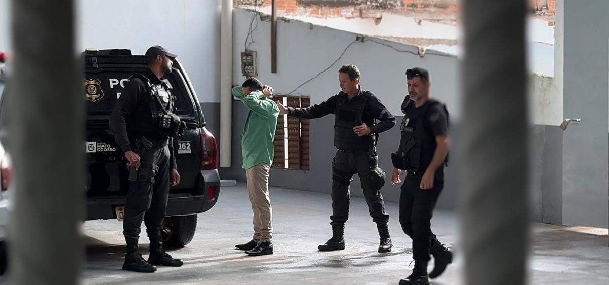 Réu deixa fórum em liberdade após júri o inocentar de tentativa de feminicídio