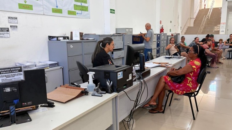 Prefeitura de Sinop realiza mutirão de atendimento com médico otorrinolaringologista no CER II