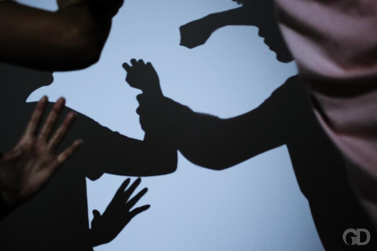 Mulher é sequestrada por 4 homens e espancada a mando do ex-marido