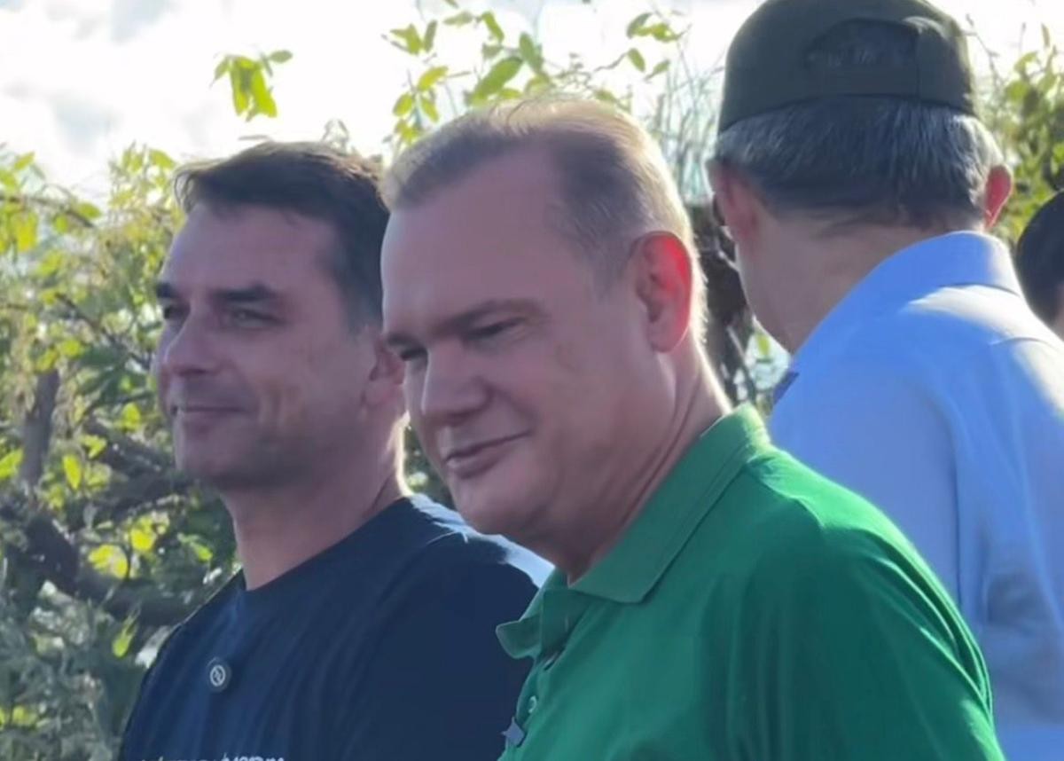 Flávio descarta apoio a Pivetta e oficializa Fagundes para governo; ‘Vamos pedir votos’