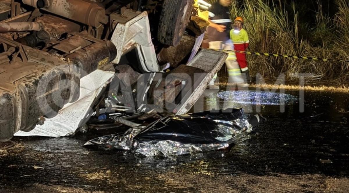 Idoso morre ao perder o controle e tombar carreta em rodovia de MT