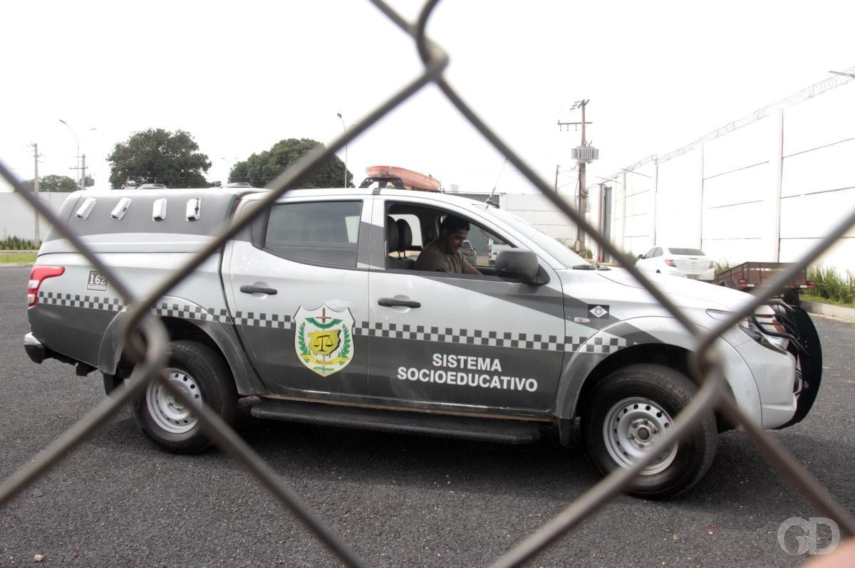 Menina de 17 anos é achada morta no Complexo Pomeri