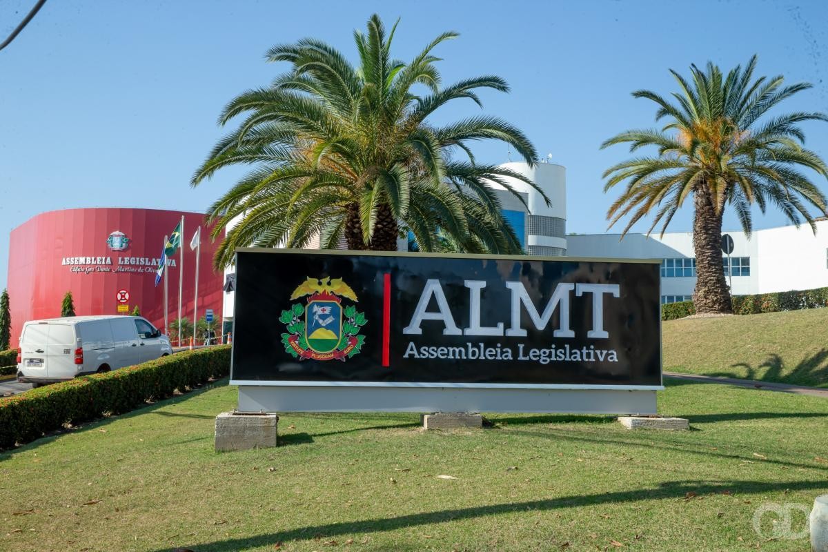 Assembleia de MT é prata em número de cargos comissionados no país; 132 por deputado