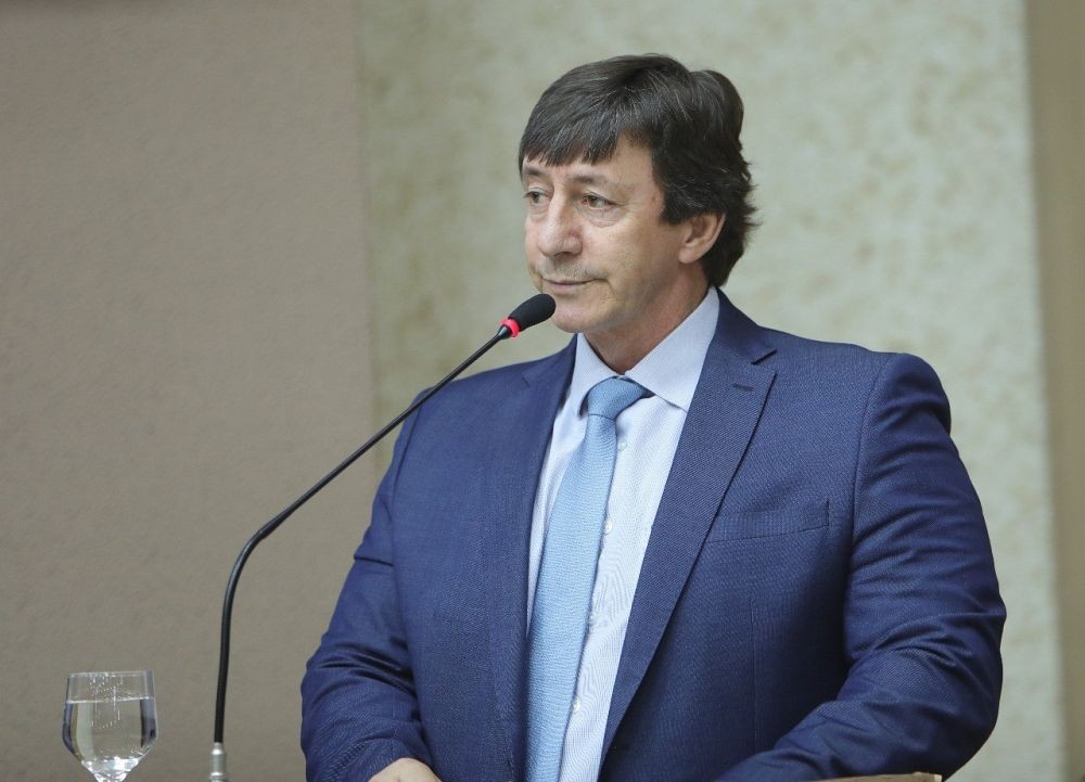 Debortoli cobra transparência sobre o Fundeb e propõe reforço na sinalização de trânsito