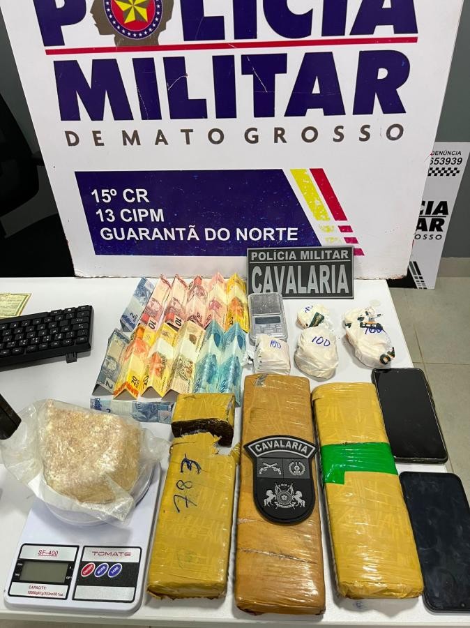 Cavalaria prende dois e apreende drogas e materiais para o tráfico em MT