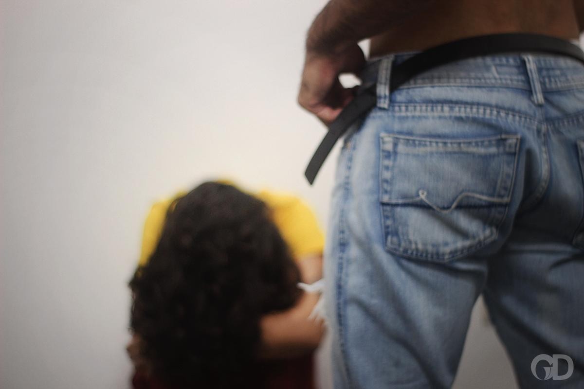 Homem estupra a ex-mulher na frente do filho de 3 anos em MT