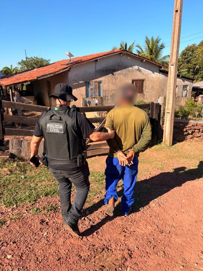 Homem é preso por estuprar a enteada de 12 anos