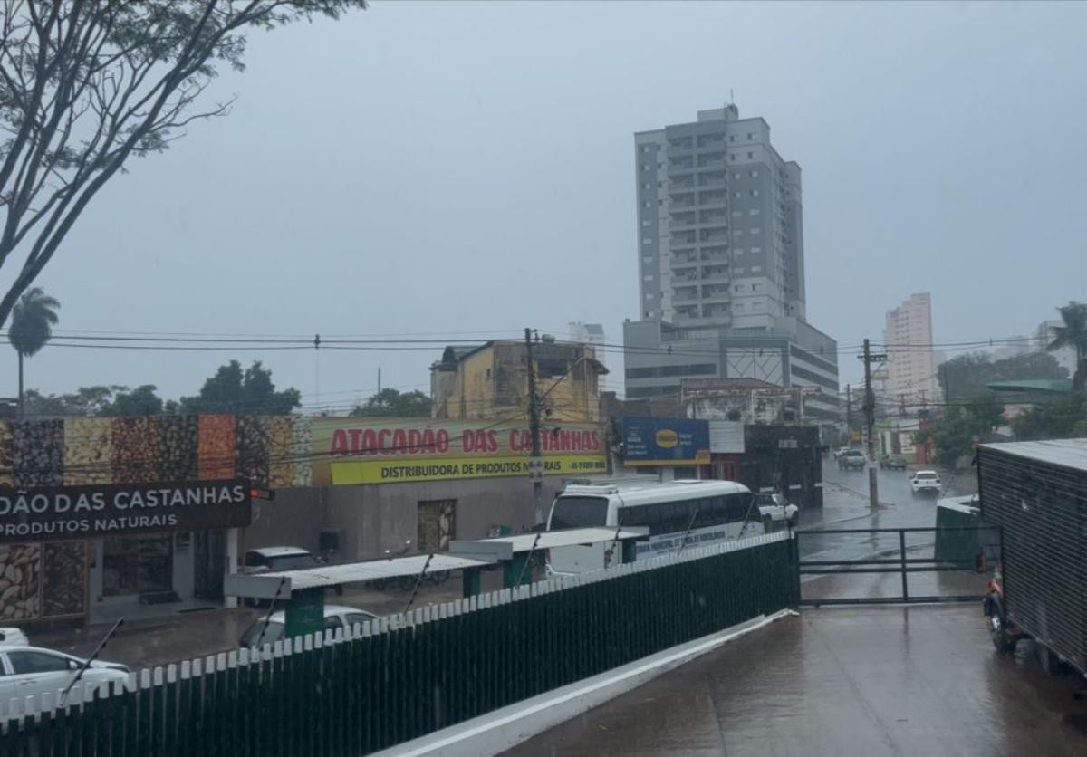 Dia de votação tem alerta de tempestades para o Estado
