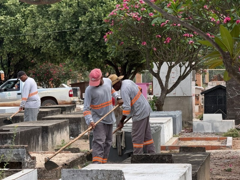 Sinop: Cemitério começa ser preparado para celebrações do Dia de Finados